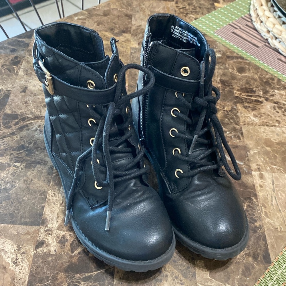 Black boots